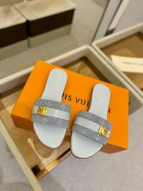 Picture of Louis Vuitton Slippers _SKULVsz35-42mnh0706547